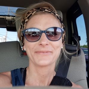 Meet your Posher, Robyn